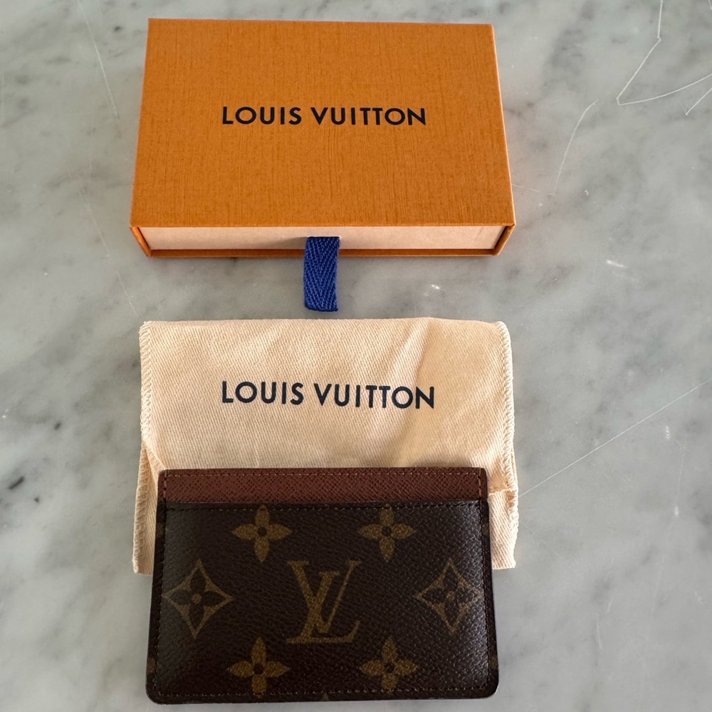 Louis Vuitton card holder
